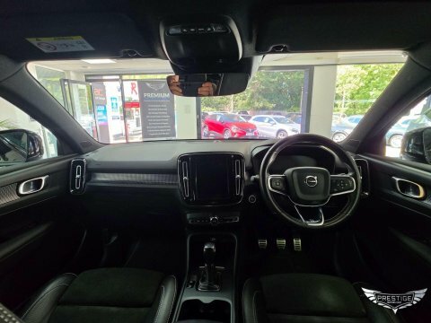 Volvo XC40 D3 148 Bhp R-design - Rear Park Assist Red #70