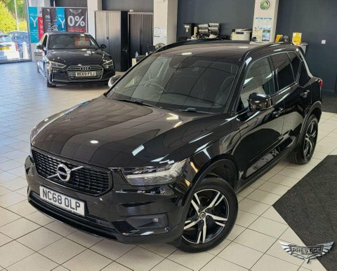 Volvo XC40 D3 148 Bhp R-design - Rear Park Assist Red #77