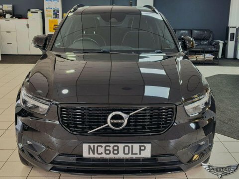 Volvo XC40 D3 148 Bhp R-design - Rear Park Assist Red #79