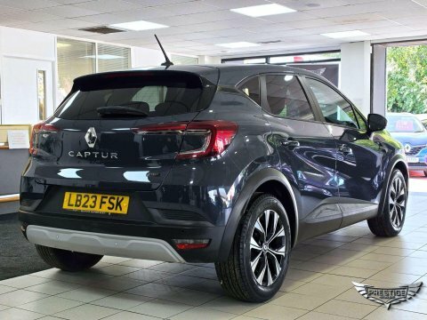 Renault Captur 1.6 E-tech Evolution Blue #4