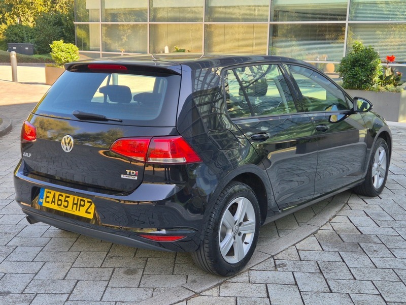 Volkswagen Golf 1.6 Tdi Bluemotion Tech Black #6