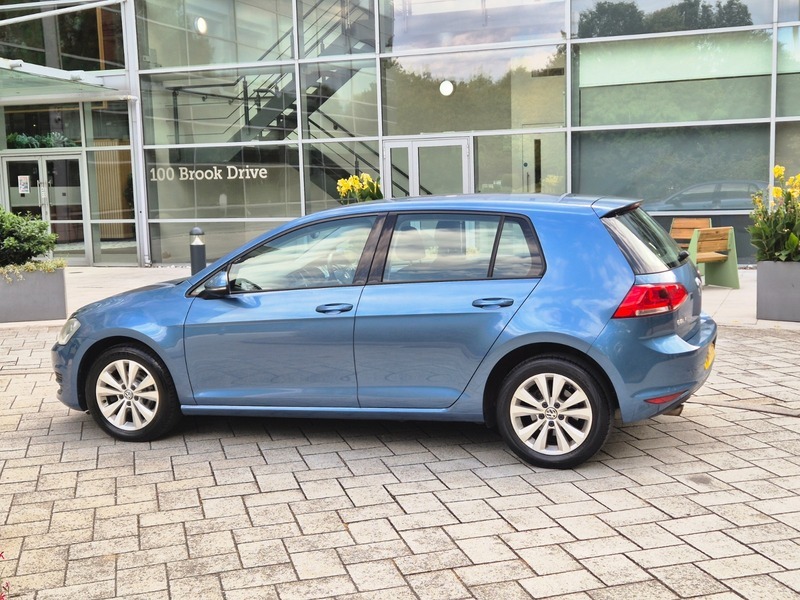 Volkswagen Golf 1.6 Tdi Bluemotion Tech Blue #5
