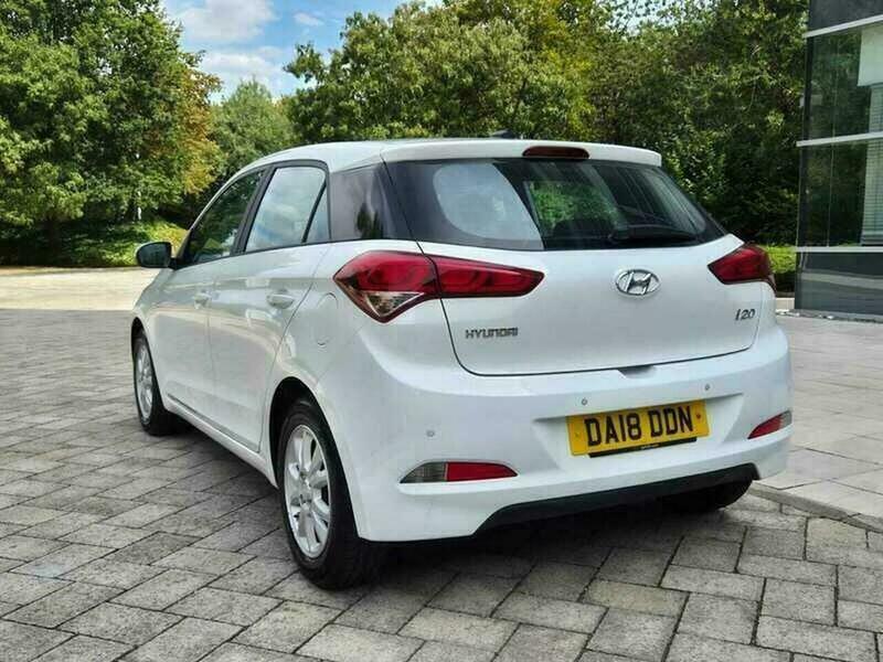 Hyundai I20 1.2 Se Hatchback White #4