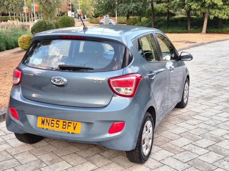 Hyundai I10 1.0 Se Hatchback Blue #3