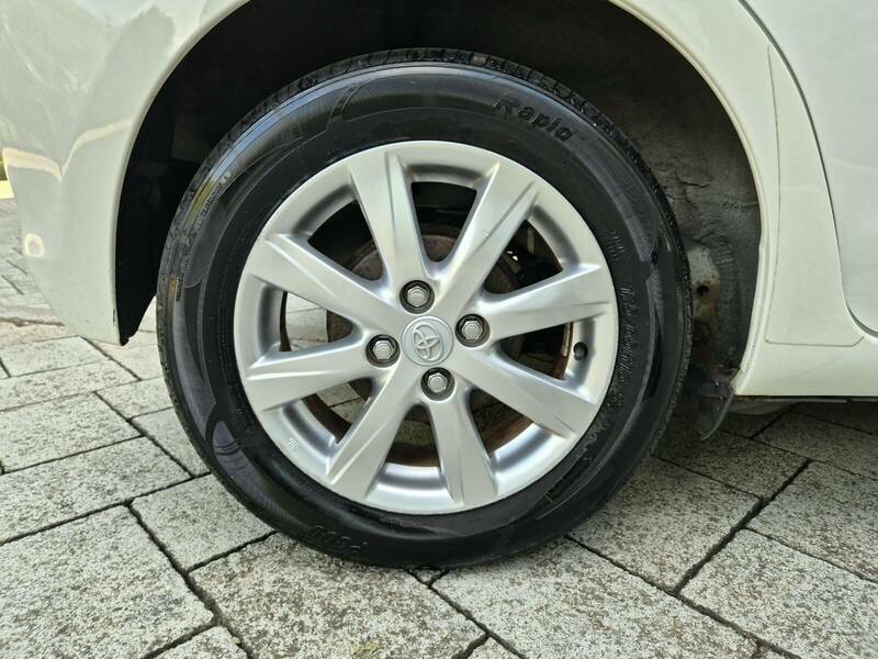 Toyota Yaris Hatchback 1.33 Dual Vvt-i Tr Euro 5 201212 Blue #26