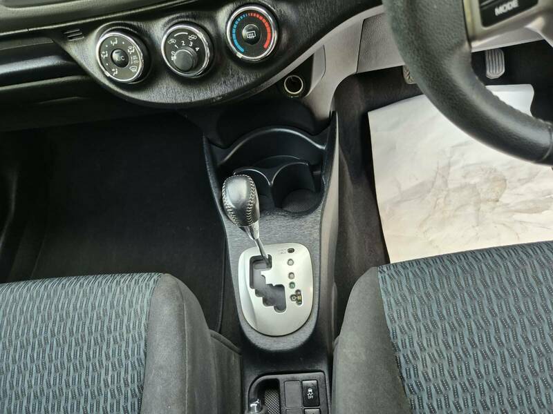 Toyota Yaris Hatchback 1.33 Dual Vvt-i Tr Euro 5 201212 Blue #18