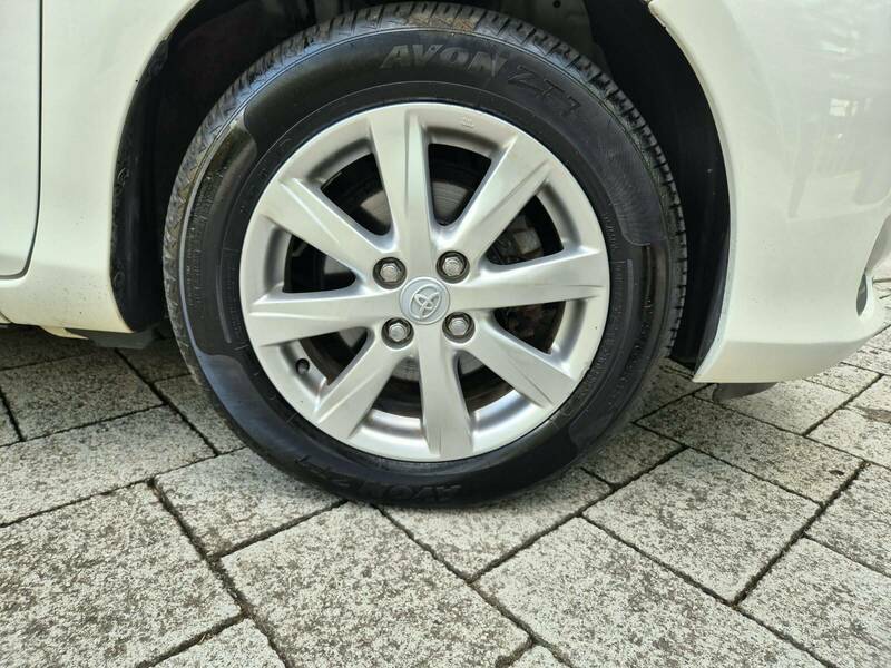 Toyota Yaris Hatchback 1.33 Dual Vvt-i Tr Euro 5 201212 Blue #25