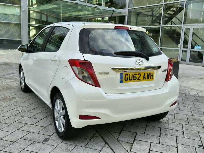 Toyota Yaris 1.33 Dual Vvt-i Tr White #5