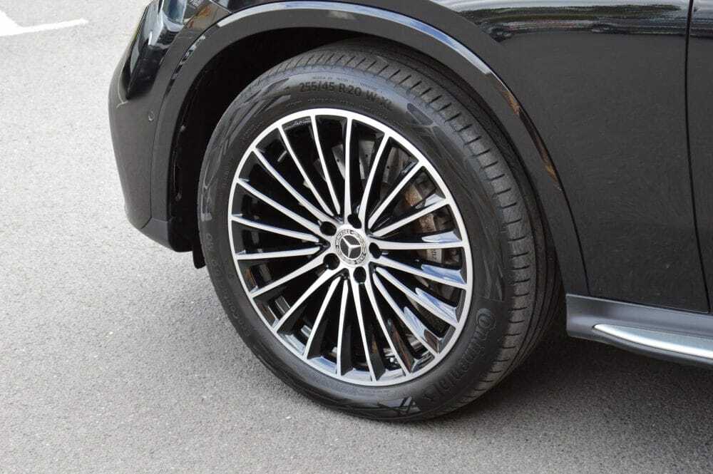 Mercedes-Benz GLC Class Glc 300 4Matic Amg Line 9G-tronic Black #48