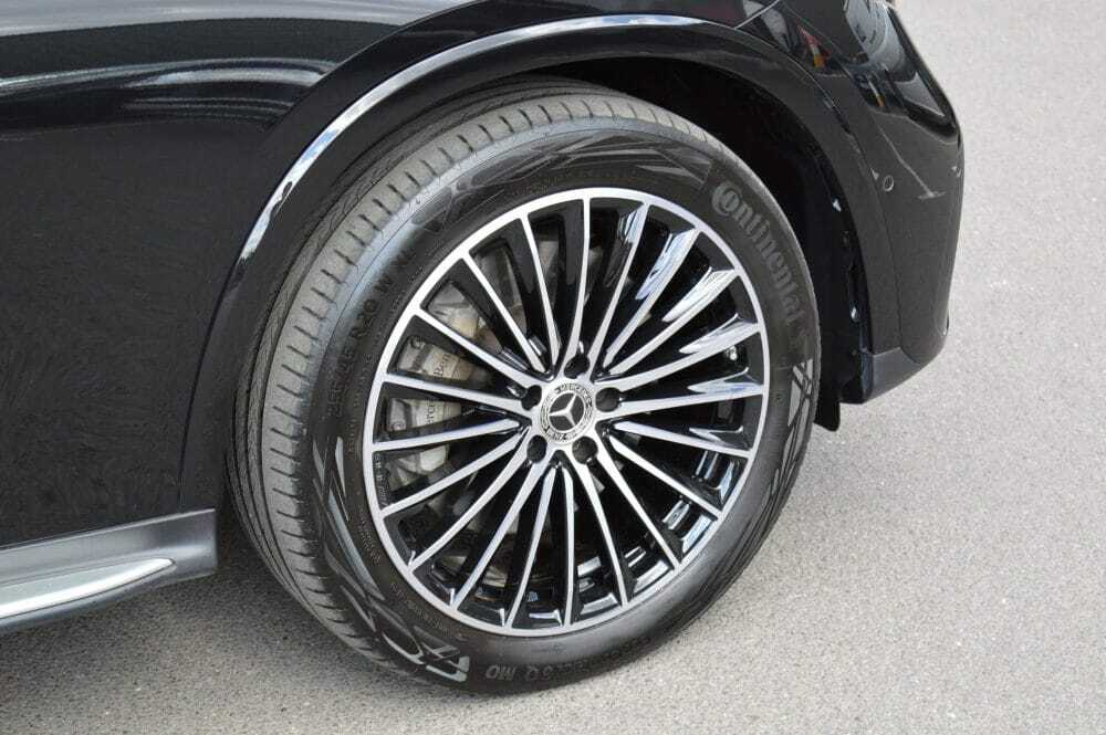 Mercedes-Benz GLC Class Glc 300 4Matic Amg Line 9G-tronic Black #46