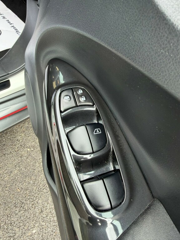 Nissan Juke N-connecta Hev Cvt Grey #20