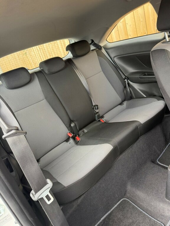 Hyundai I20 1.4 Se Euro 6 Black #24
