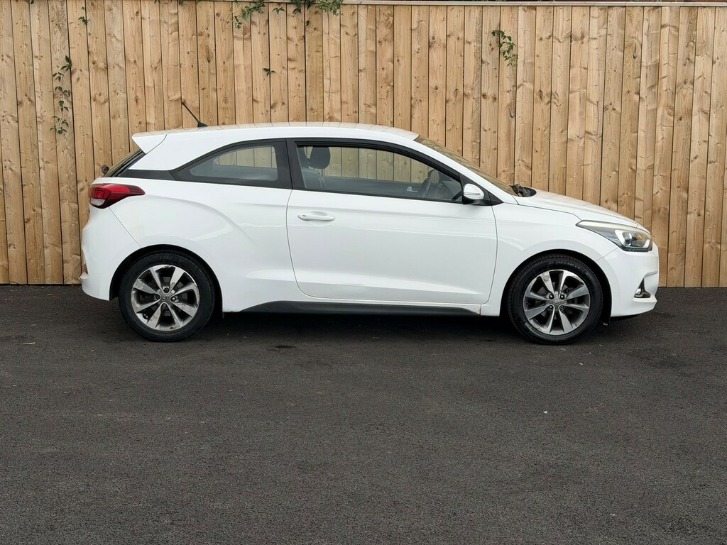 Hyundai I20 1.4 Se Euro 6 Black #10