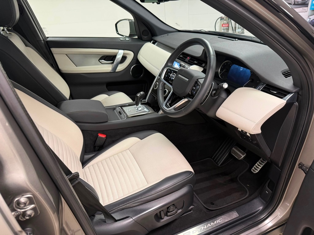 Land Rover Discovery Sport 2.0 D200 Urban Edition One Owner- Duo Lea Silver #2