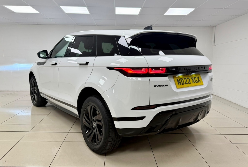 Land Rover Range Rover Evoque 2.0 P250 R-dynamic S Black Pack - Pan Ro White #3