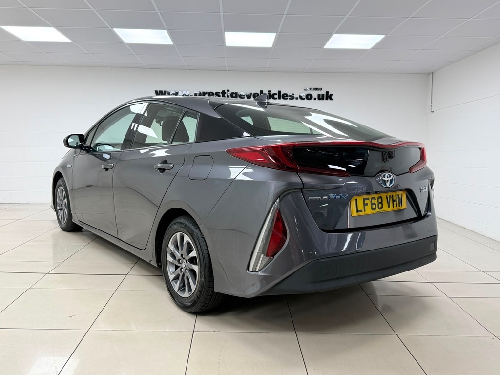 Toyota Prius+ 1.8 Vvti Plug-in Business Edition Plus Cvt Grey #3