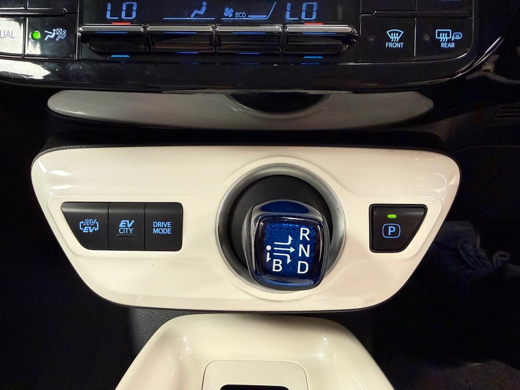 Toyota Prius+ 1.8 Vvti Excel Tss Cvt Silver #18