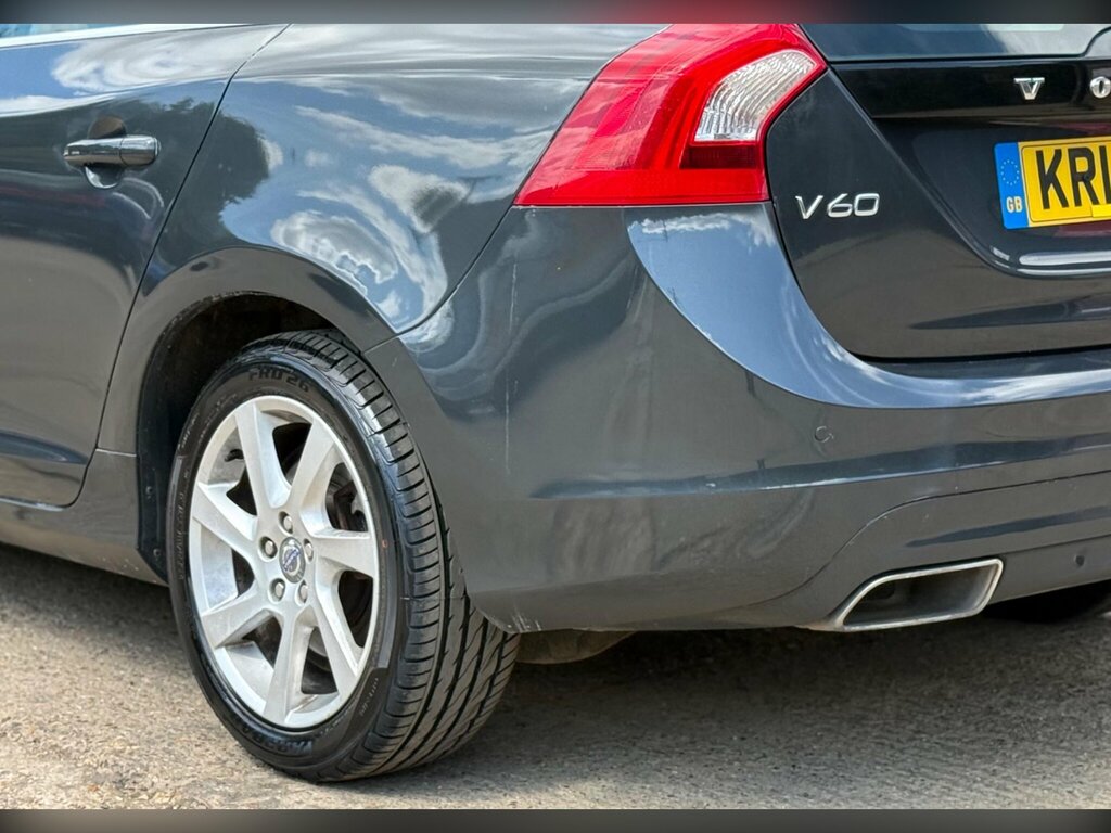 Volvo V60 2.4 D5 Se Lux Nav 212 Bhp Black #24