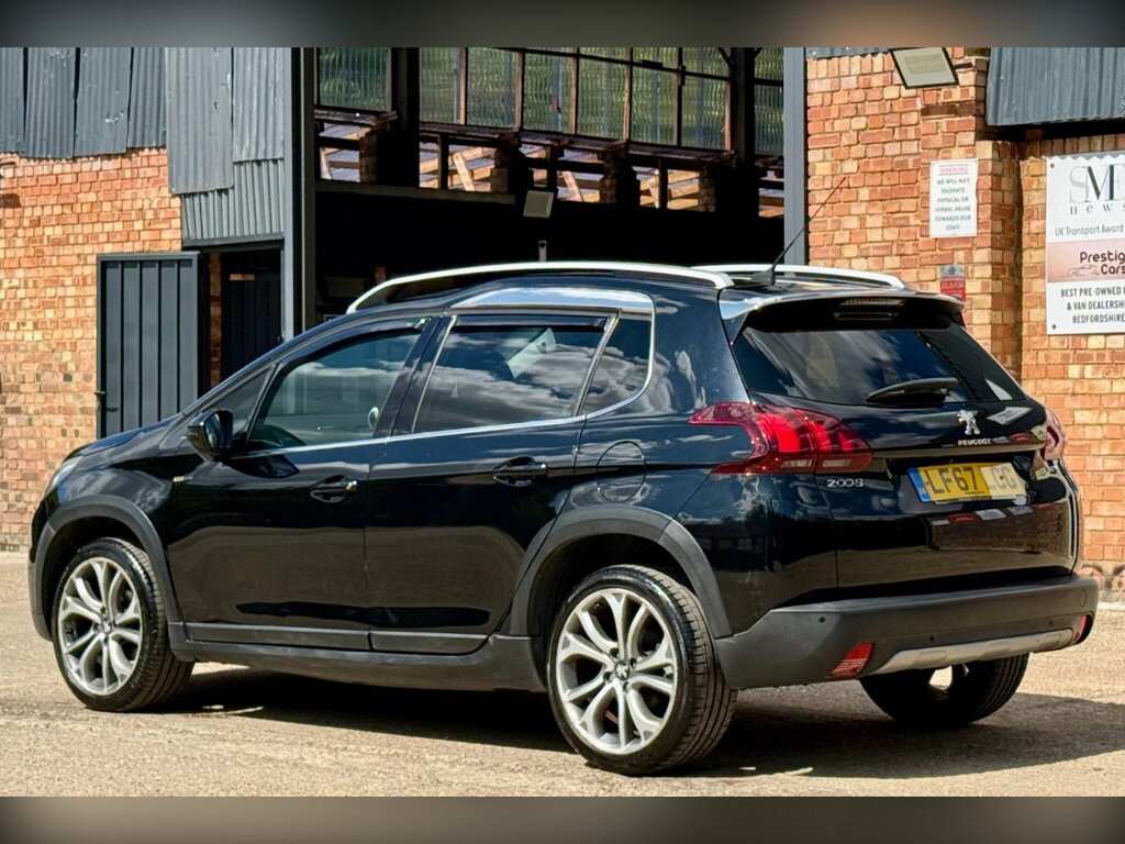Peugeot 2008 1.2 Puretech Allure Euro 6 Black #5