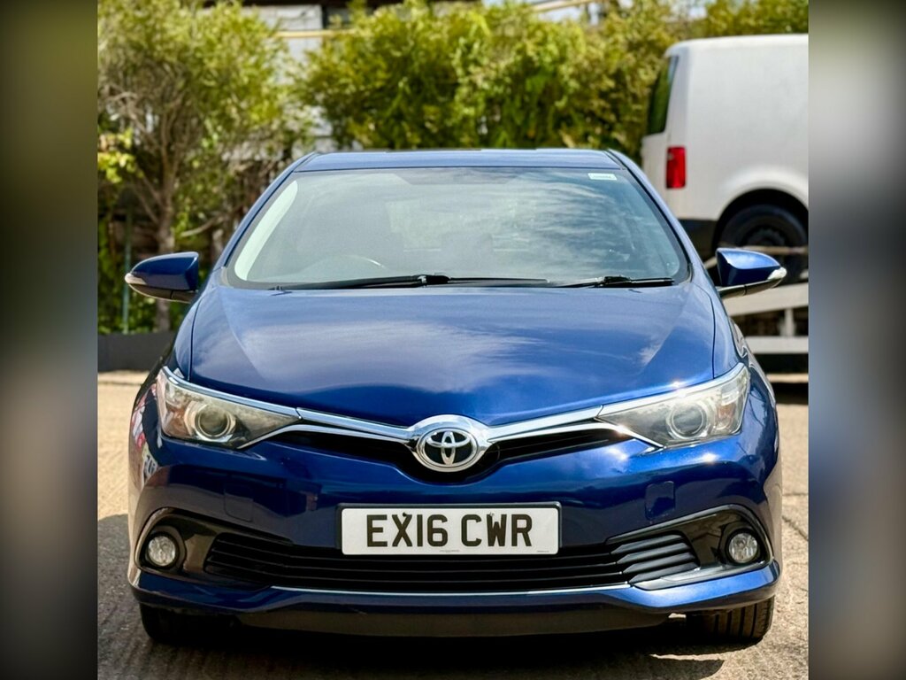 Toyota Auris 1.6 D-4d Business Edition Euro 6 Ss Blue #2