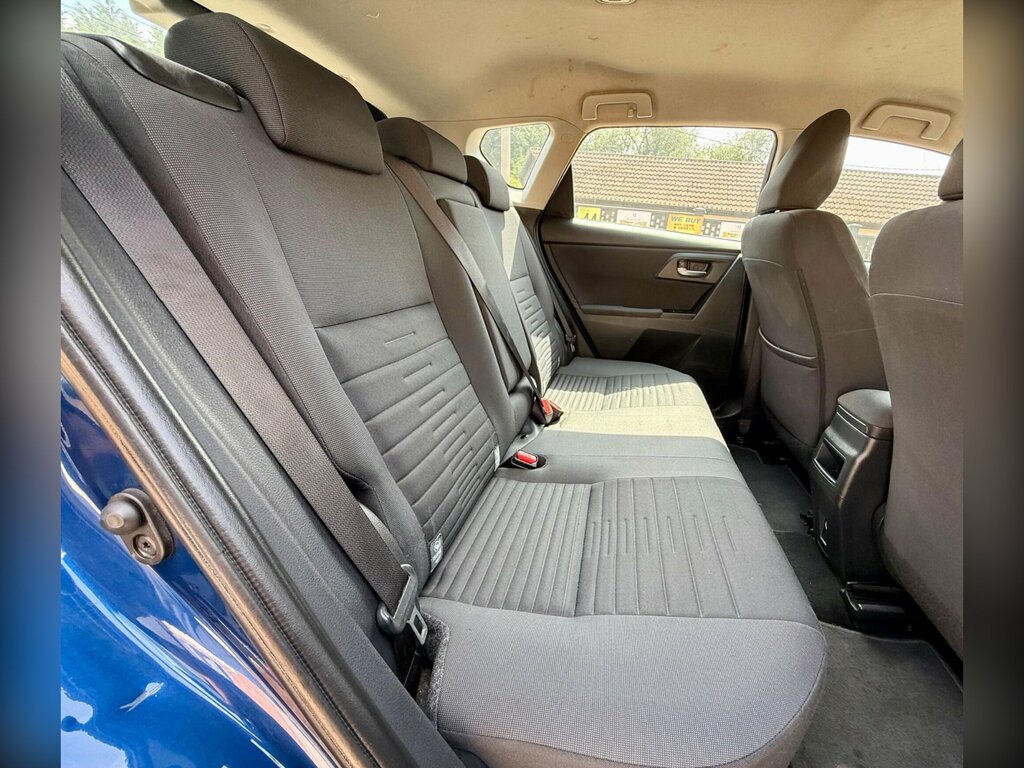 Toyota Auris 1.2T Icon Blue #18