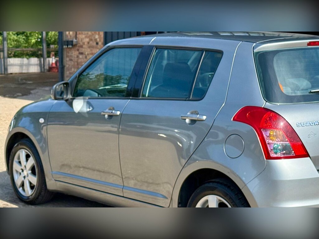 Suzuki Swift 1.3 Gl - 65935 Miles Kashmir Blue Pearl Metall Blue #30