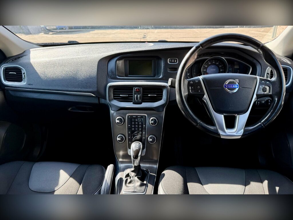 Volvo V40 1.6 T2 R-design Hatchback Euro 5 Blue #18