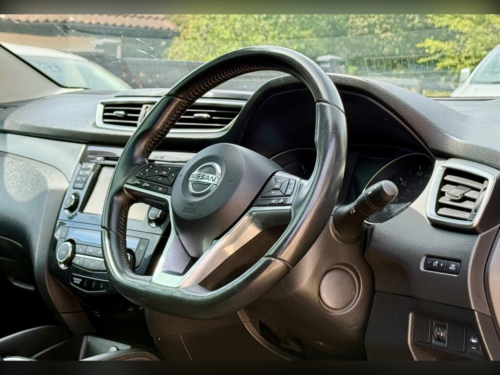 Nissan Qashqai 1.5 Dci N-connecta Euro 6 Ss Black #5