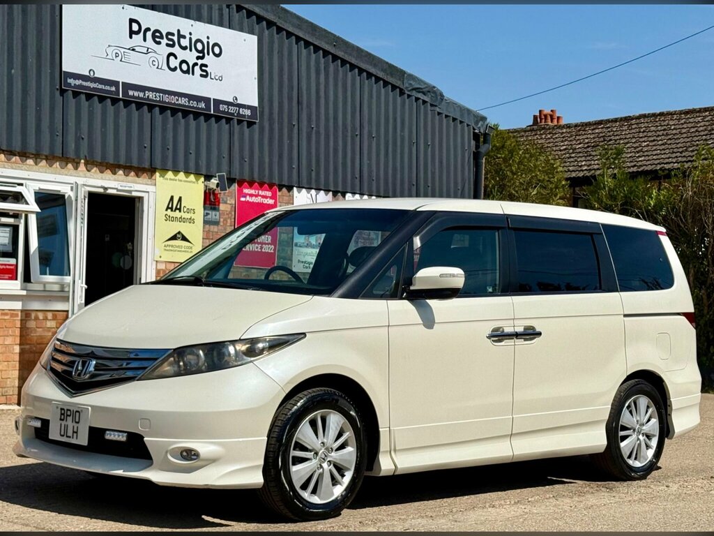 Honda Elysion Mpv White #3