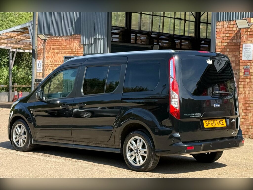 Ford Grand Tourneo Connect 1.5 Ecoblue Titanium Euro 6 Ss Black #5