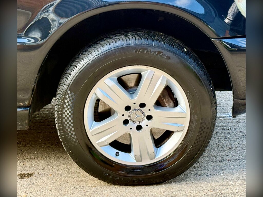 Mercedes-Benz M Class Ml350 Tip Black #36
