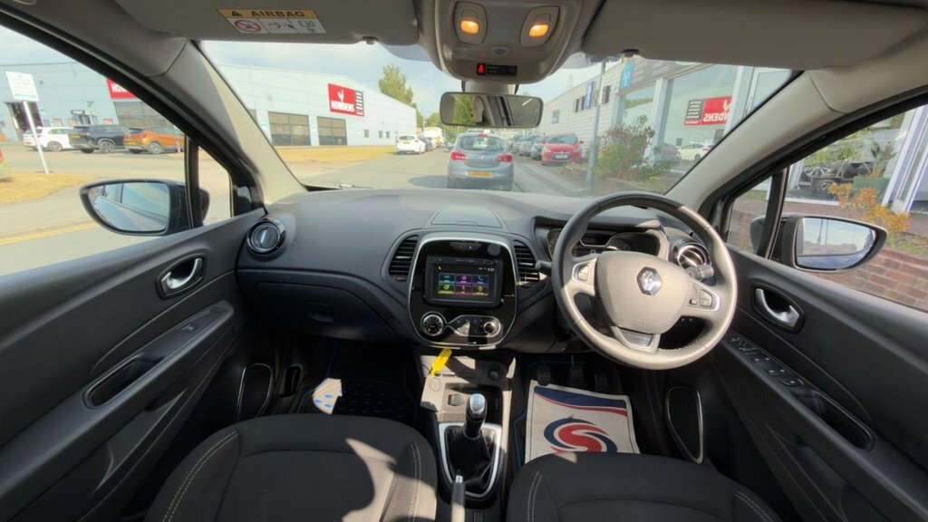 Renault Captur 0.9L Iconic Blue #2