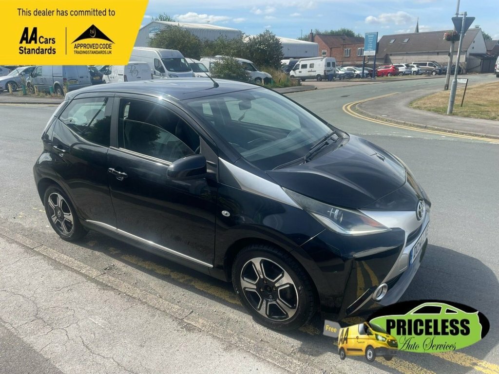 Toyota Aygo 1L X-clusiv Black #3