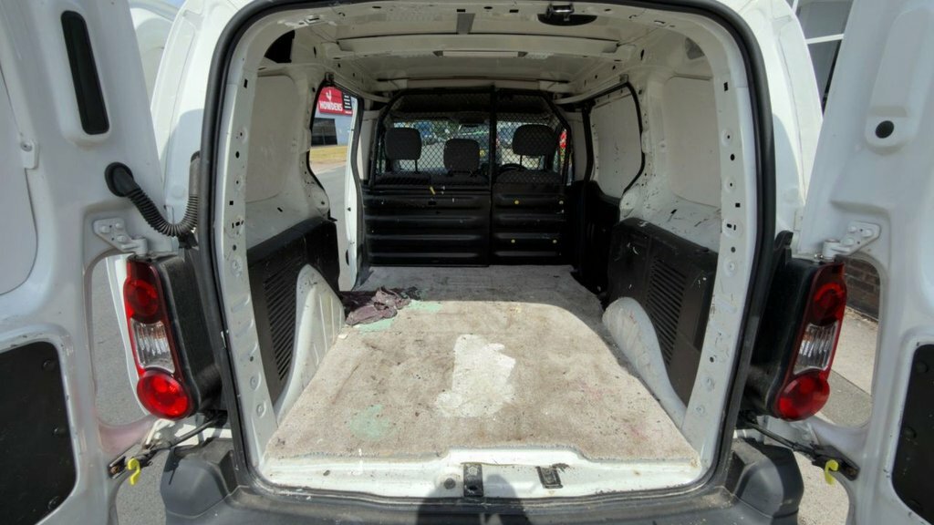 Peugeot Partner 1.6 Hdi 115 Outdoor #12