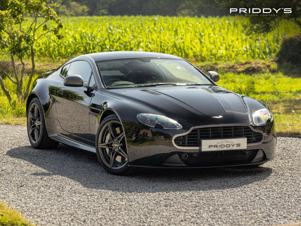 Aston Martin Vantage Coupe 4.7 Vantage N430 201666 Black