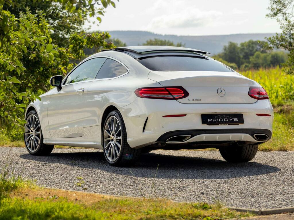 Mercedes-Benz C Class 2.0 C300 Amg Line Premium 7G-tronic Euro 6 Ss White #2