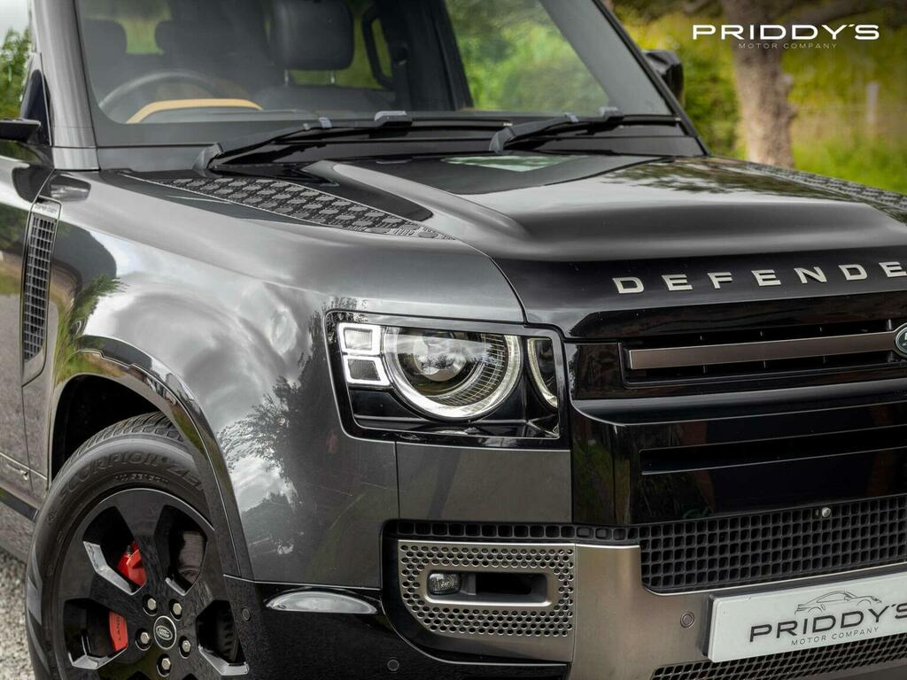Land Rover Defender 90 3.0 D200 S 90 Estate Black #34
