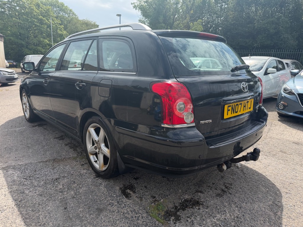 Toyota Avensis 2.0 D-4d Tr Silver #7