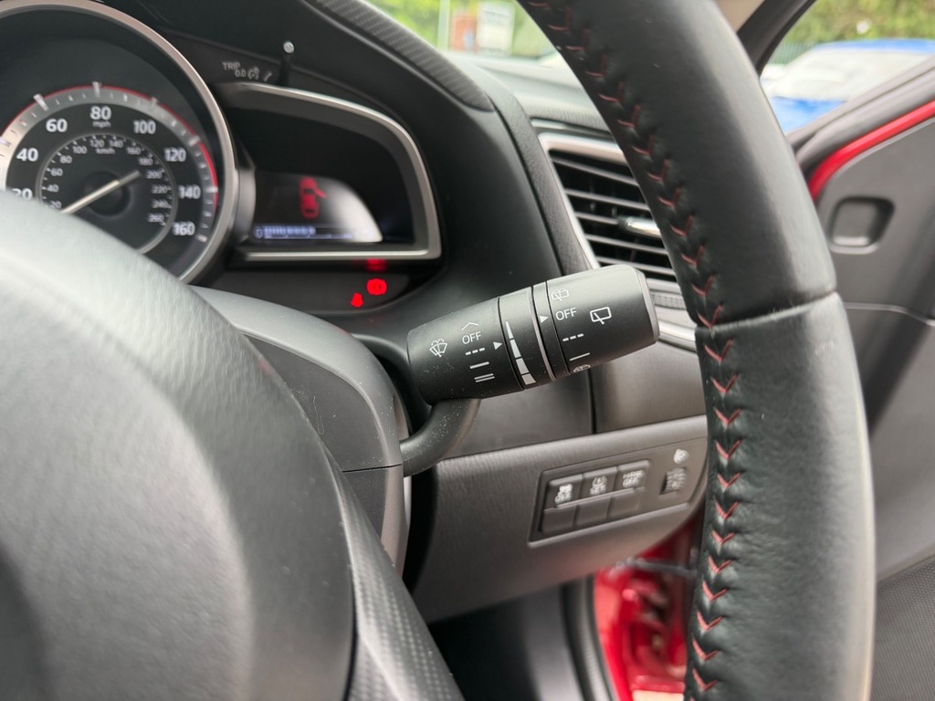 Mazda 3 2.2L Sport Nav D Saloon Euro 5 Red #20