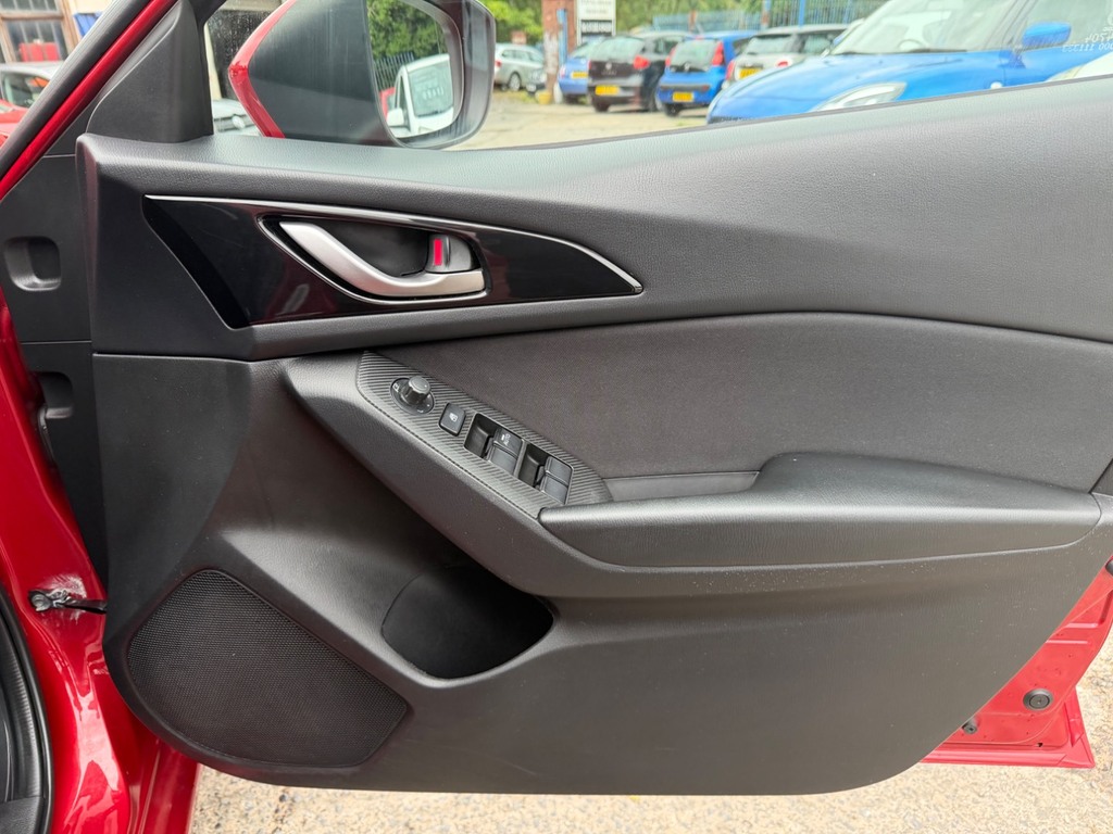 Mazda 3 2.2L Sport Nav D Saloon Euro 5 Red #14