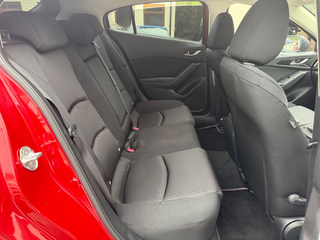 Mazda 3 2.2L Sport Nav D Saloon Euro 5 Red #21