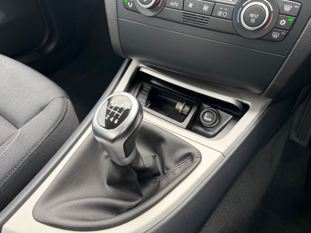BMW 1 Series 2.0 116D M Sport Euro 4 Black #26