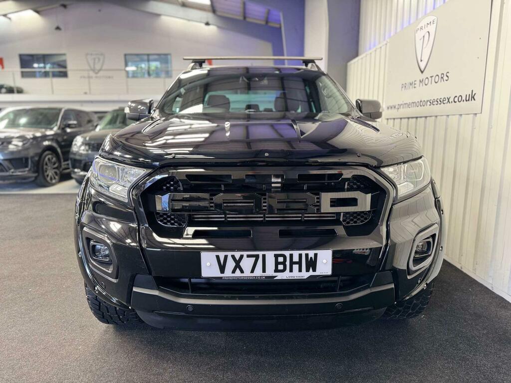 Ford Ranger Wildtrak Black #5