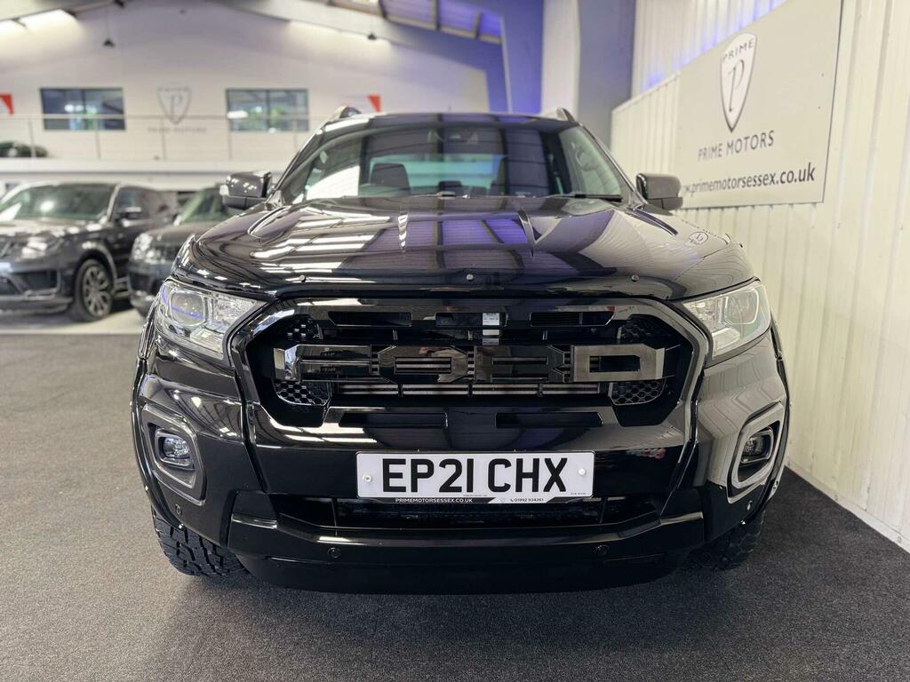 Ford Ranger Wildtrak Black #5