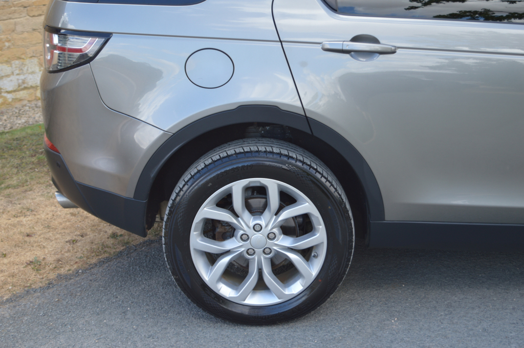 Land Rover Discovery Sport Td4 Se Tech Black #29