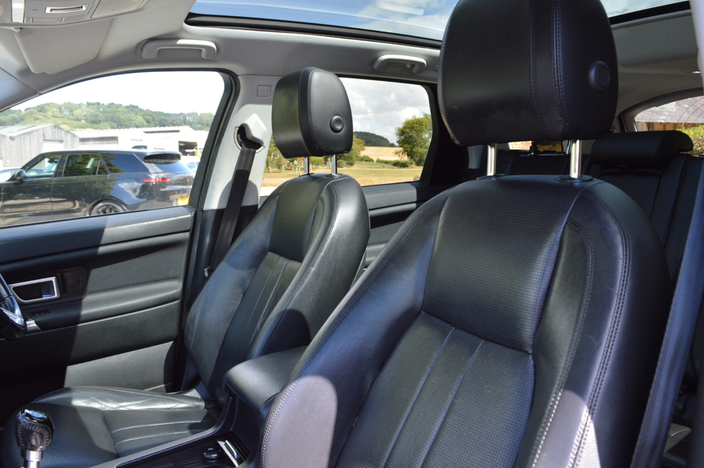 Land Rover Discovery Sport Td4 Se Tech Black #36