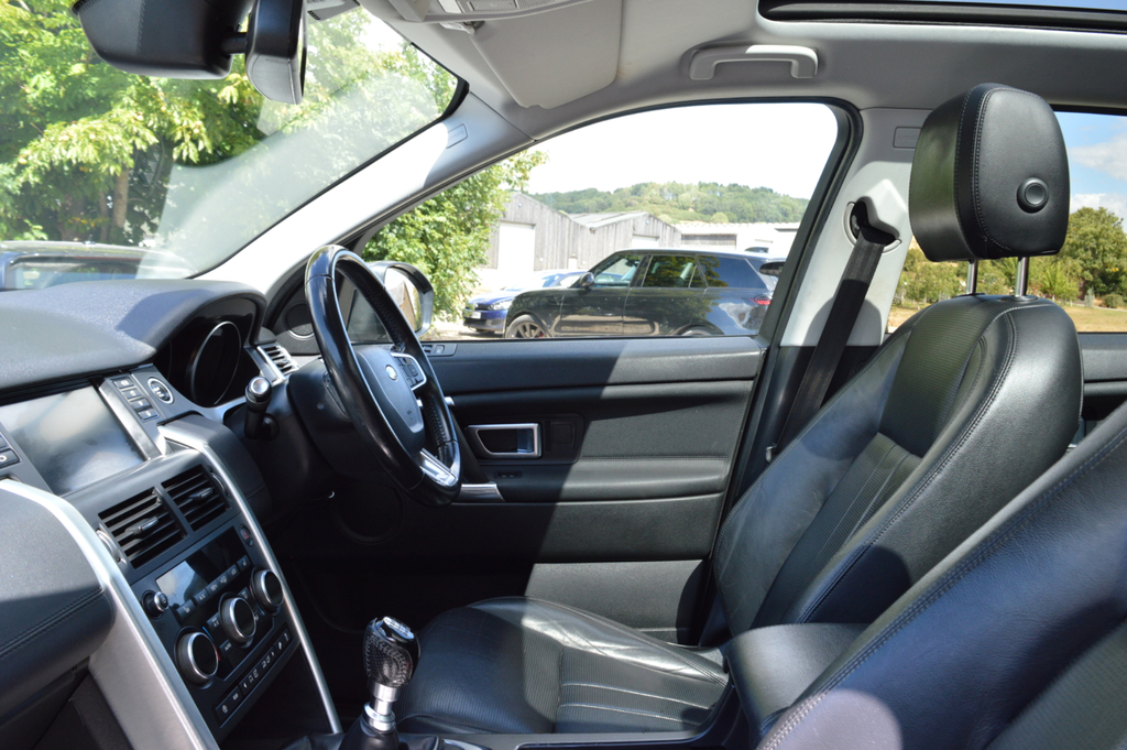Land Rover Discovery Sport Td4 Se Tech Black #35
