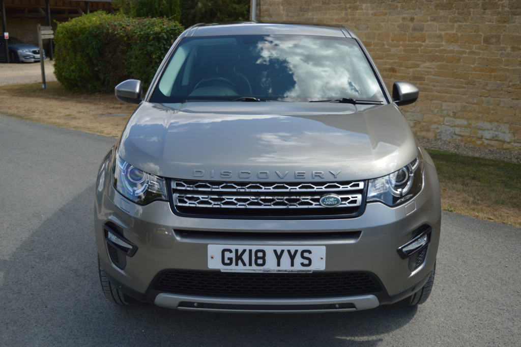 Land Rover Discovery Sport Td4 Hse Silver #2