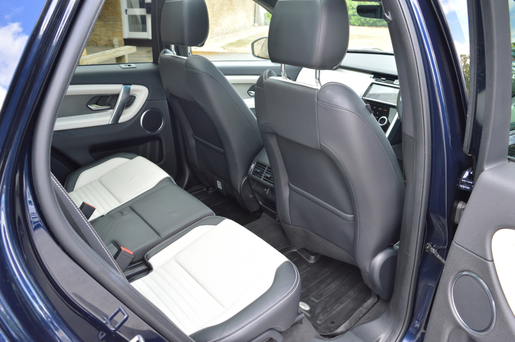Land Rover Discovery Sport D200 R-dynamic Hse Silver #24