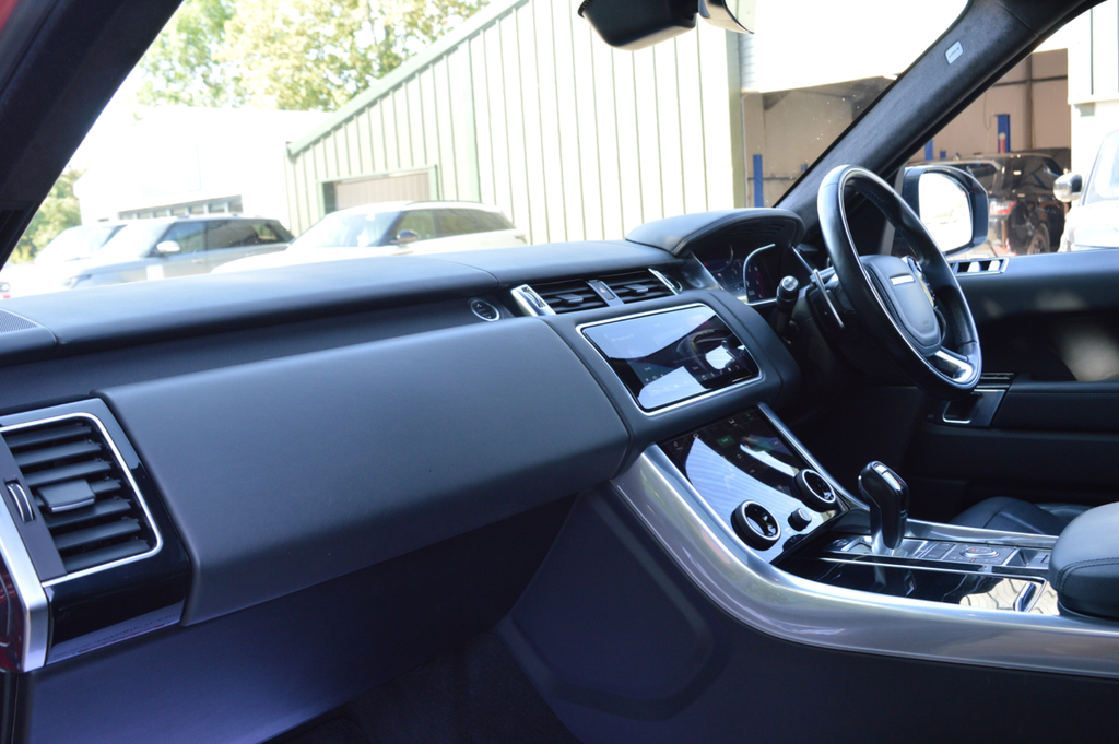 Land Rover Range Rover Sport 3.0 D300 Hse Dynamic Black Estate Black #13